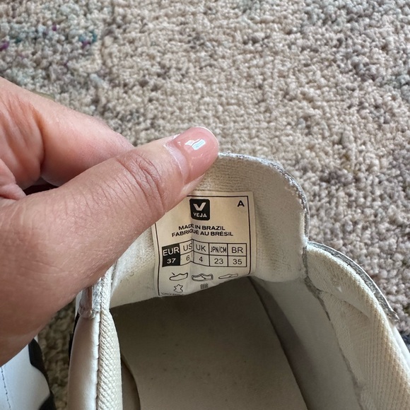 Veja White Sneakers with Black Logo - Picture 7 of 7